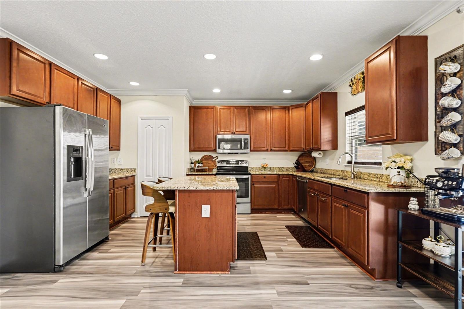 Image 8 of 32 For 1688 Attilburgh Boulevard