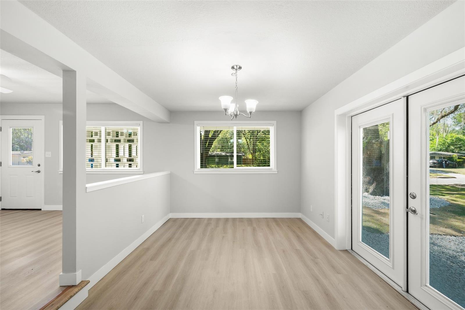 Image 12 of 30 For 1919 17th Drive