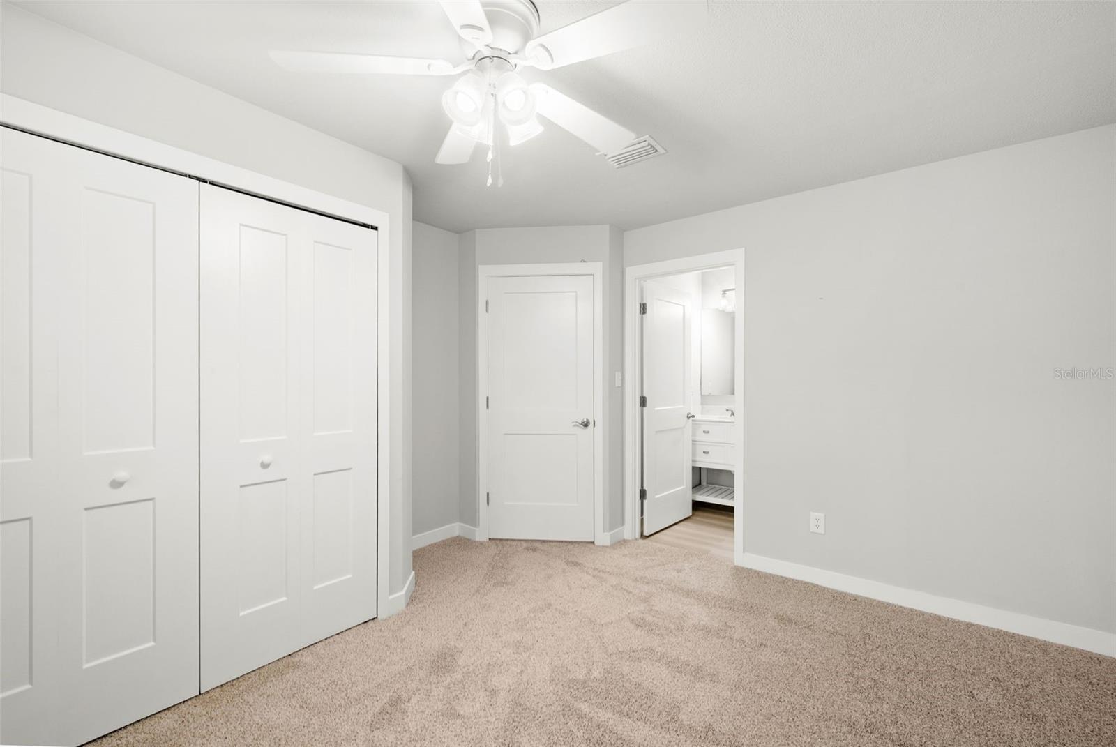 Image 20 of 30 For 1919 17th Drive