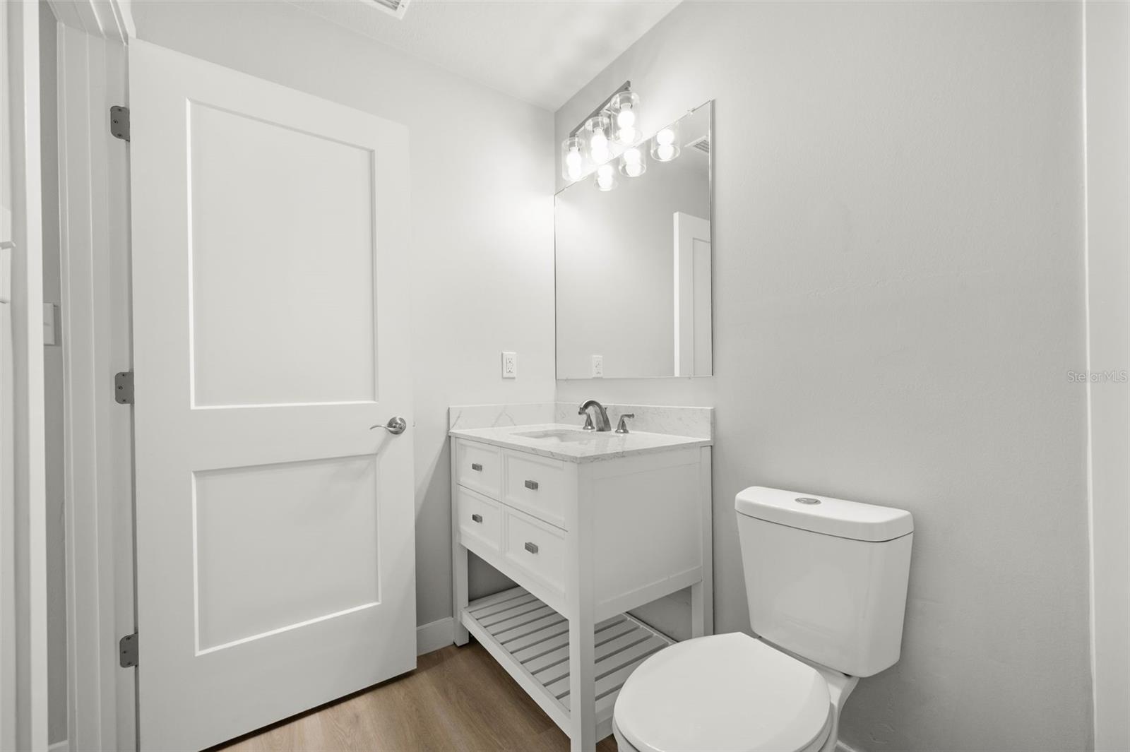 Image 23 of 30 For 1919 17th Drive