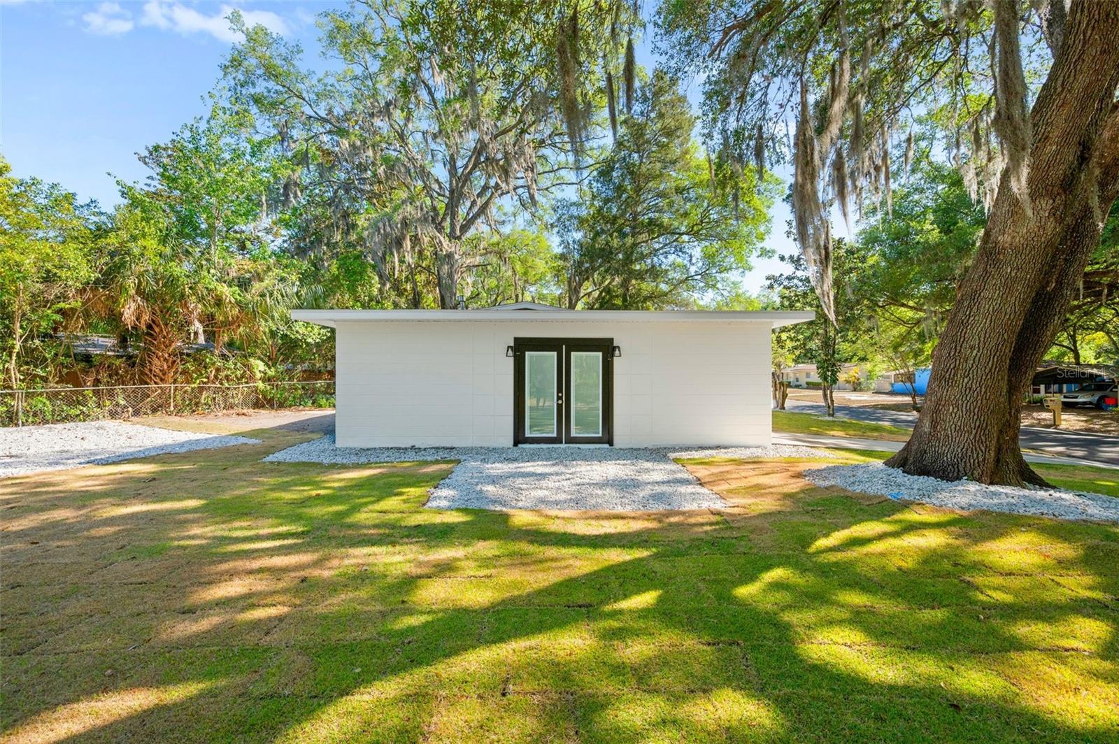 Image 26 of 30 For 1919 17th Drive