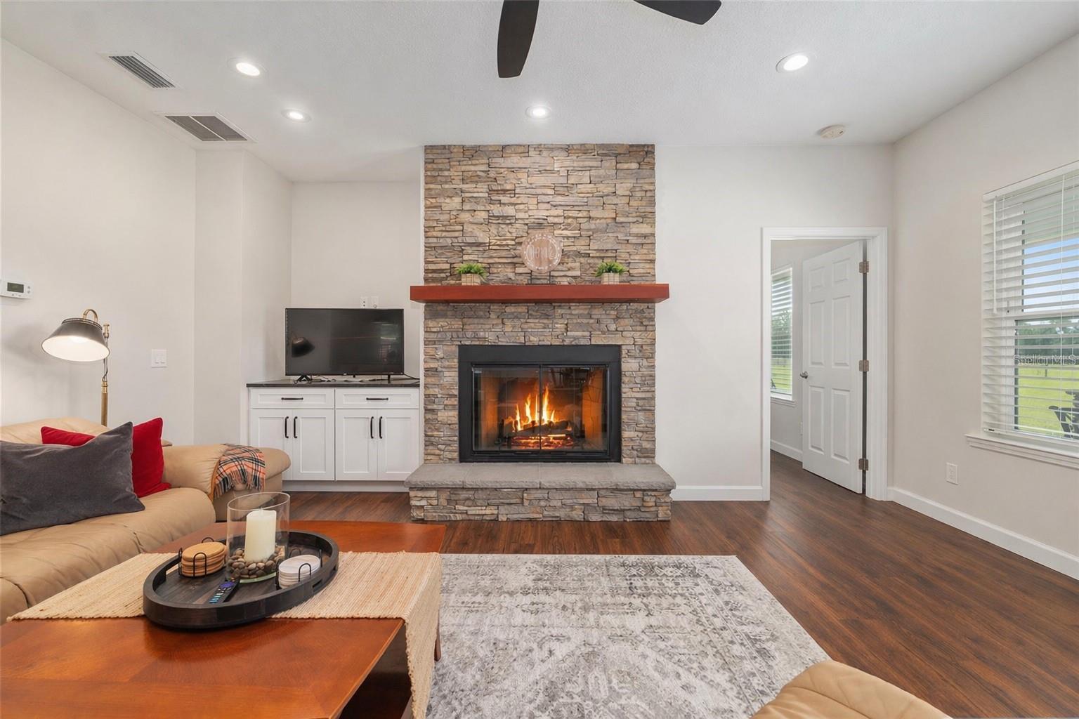 Image 31 of 98 For 3725 172nd Street