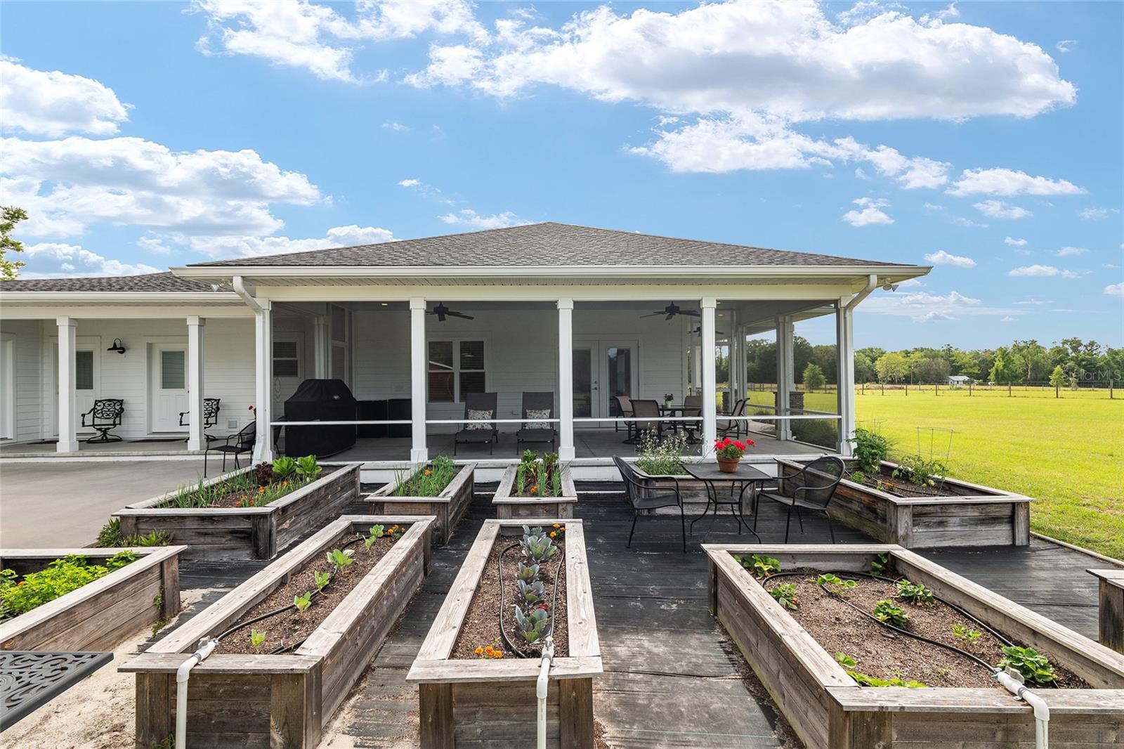 Image 74 of 98 For 3725 172nd Street