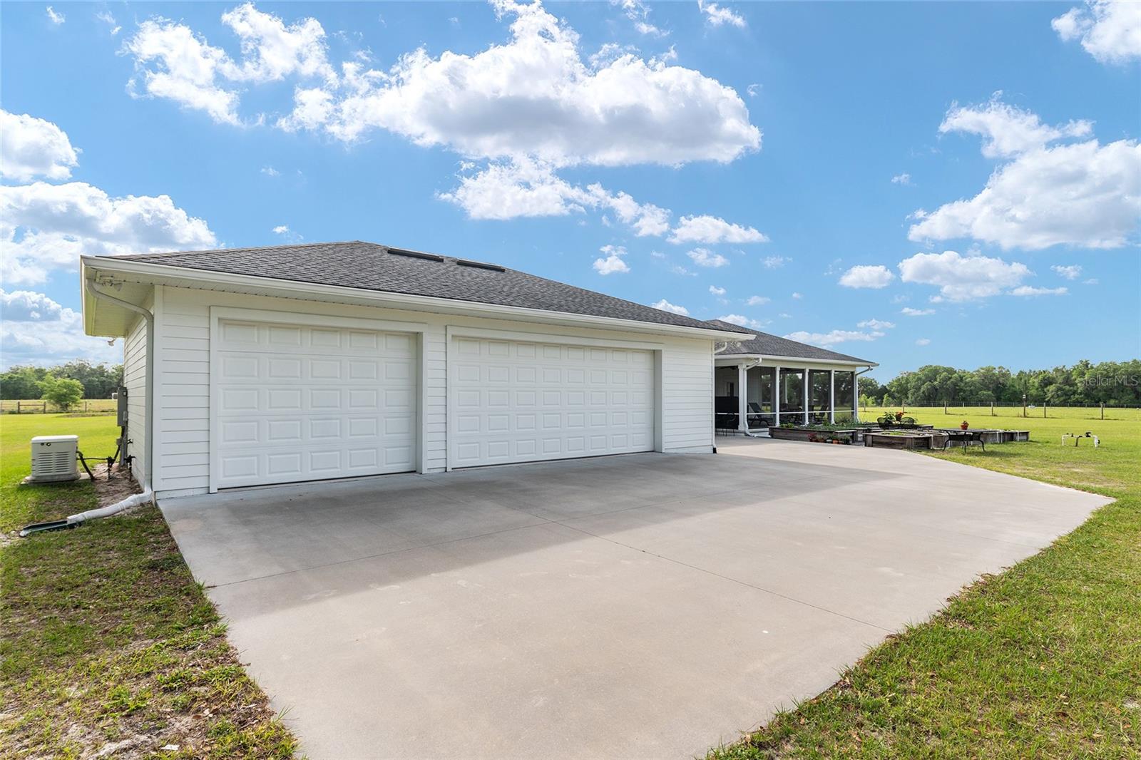 Image 75 of 98 For 3725 172nd Street