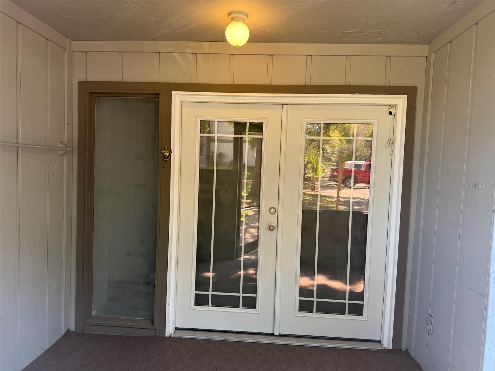 Image 4 of 15 For 6519 Newberry Road 905