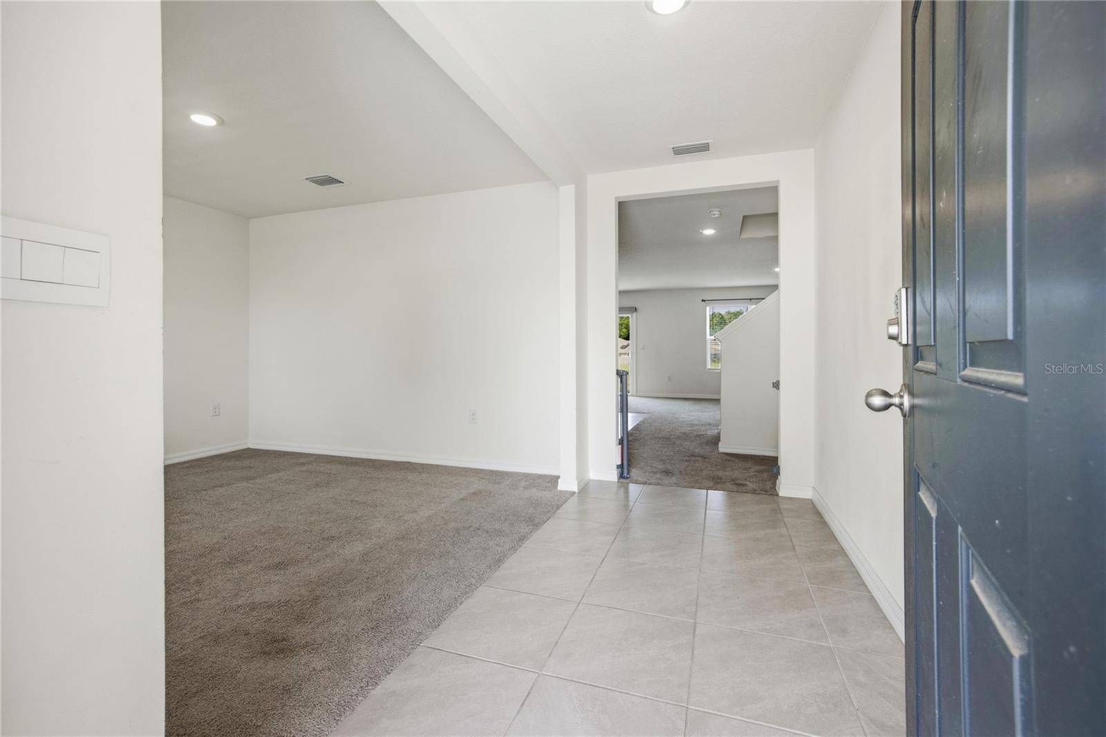 Image 3 of 32 For 16372 190th Street