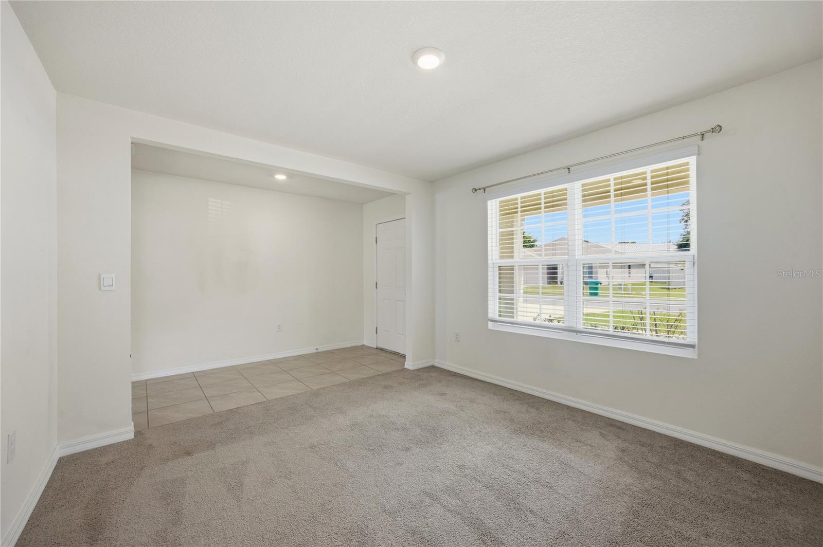 Image 4 of 32 For 16372 190th Street