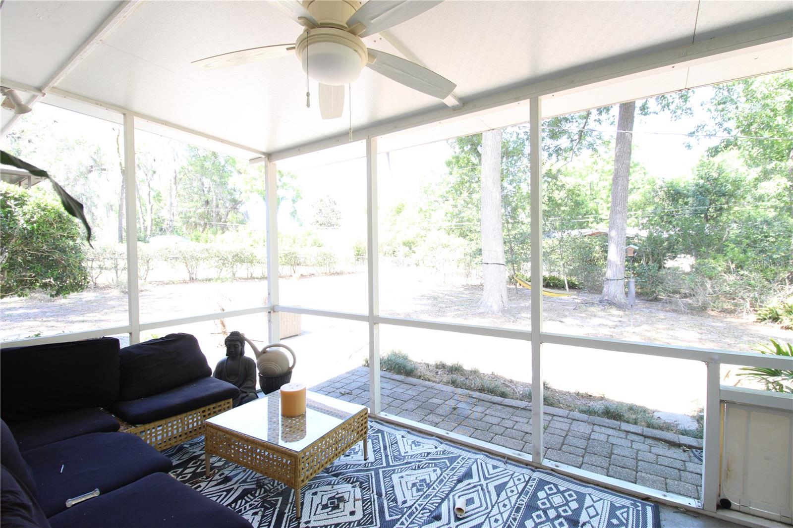 Image 11 of 17 For 2046 19th Lane