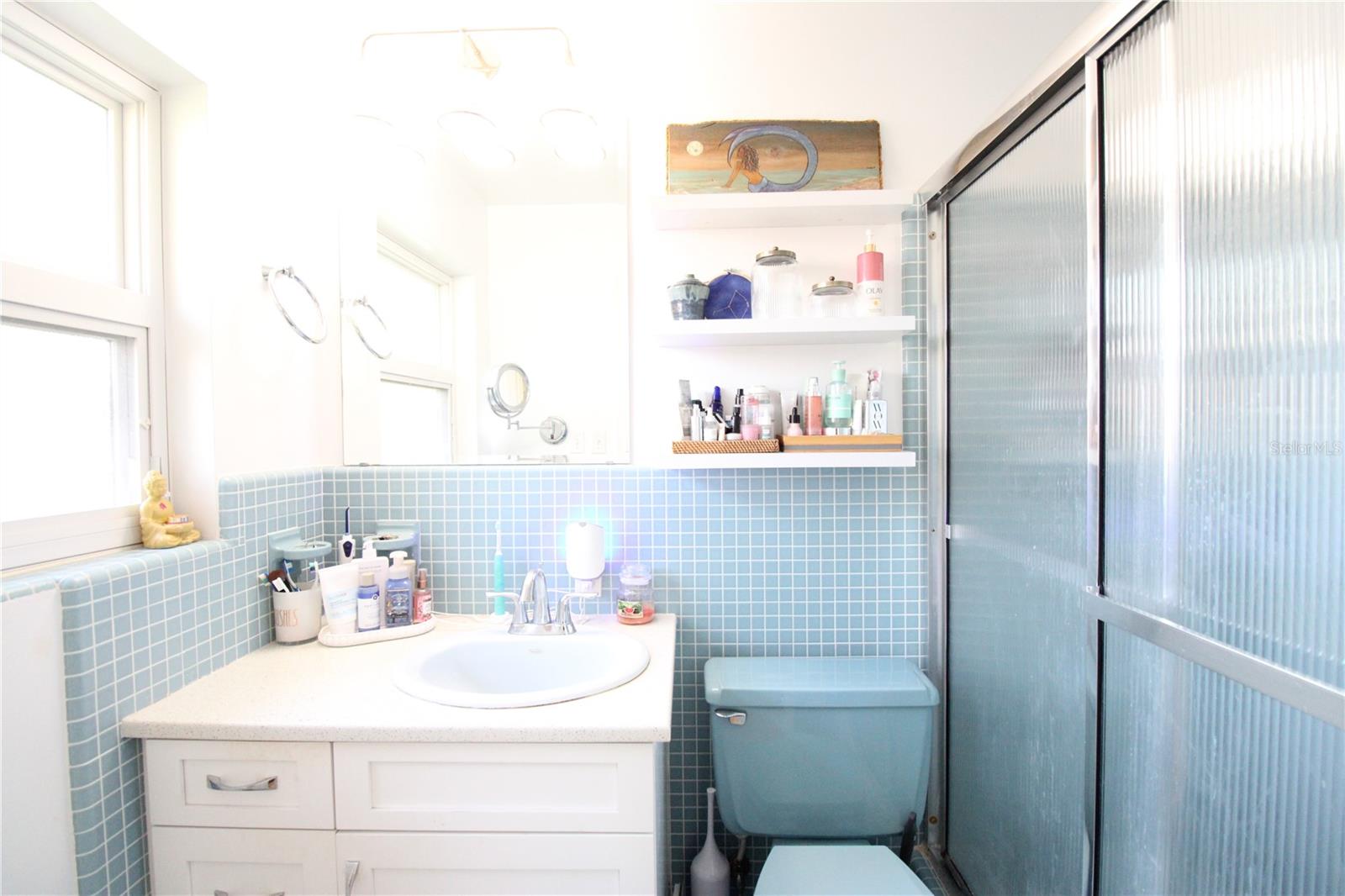 Image 13 of 17 For 2046 19th Lane