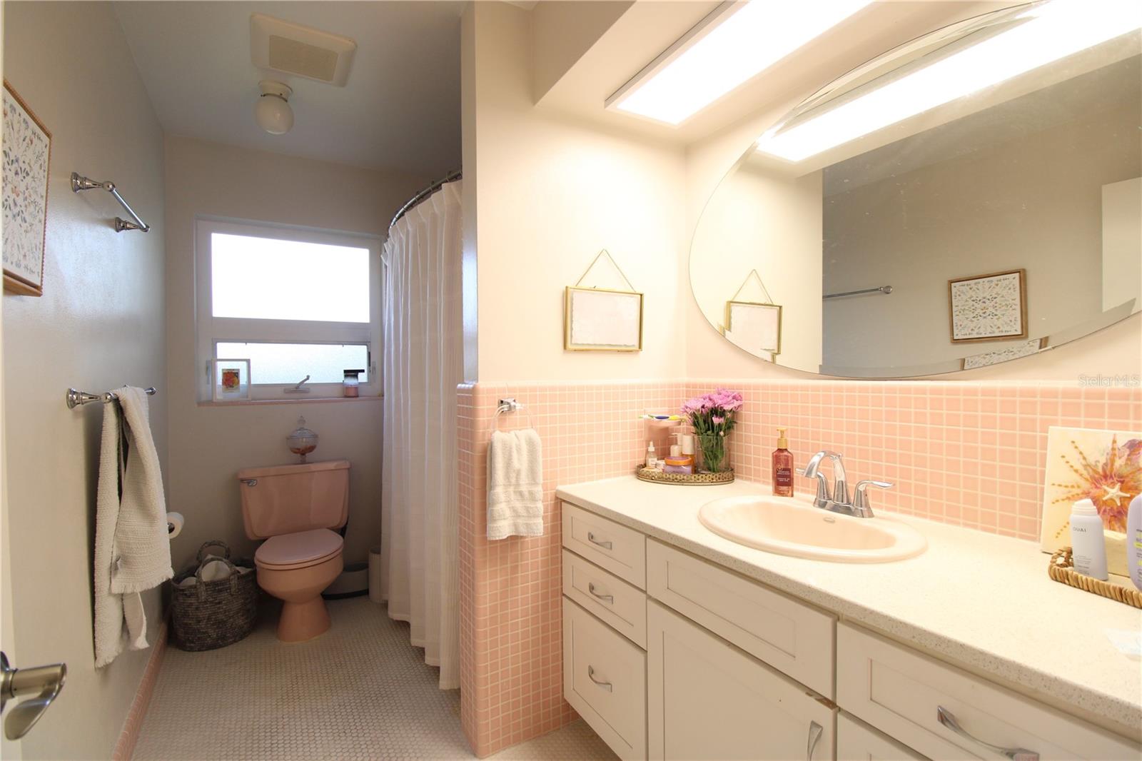 Image 15 of 17 For 2046 19th Lane