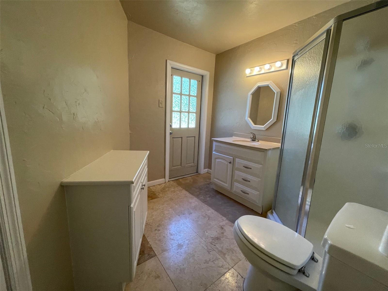 Image 10 of 35 For 2001 15th Avenue