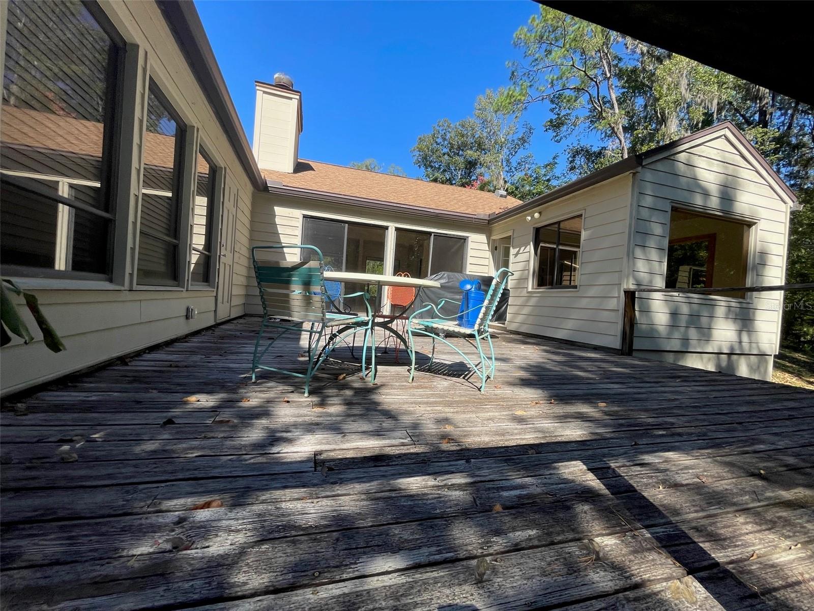 Image 33 of 35 For 2001 15th Avenue