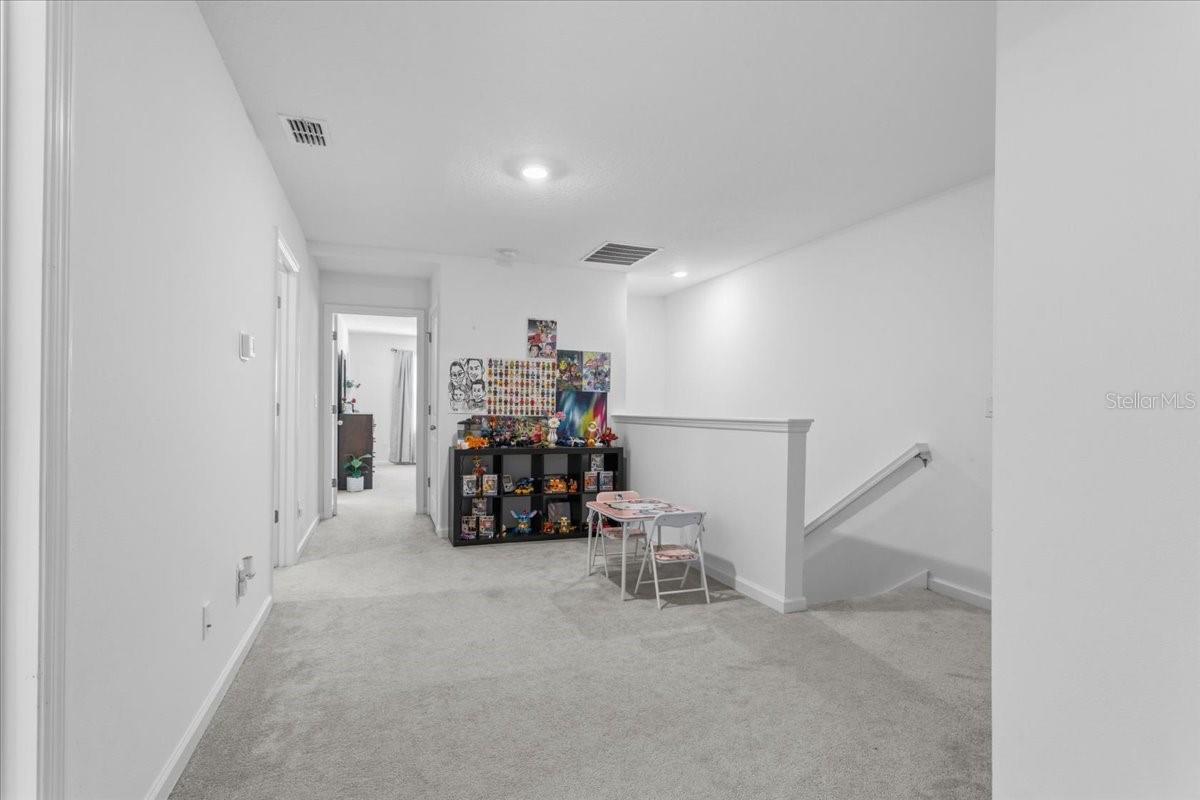 Image 14 of 42 For 12657 7th Place