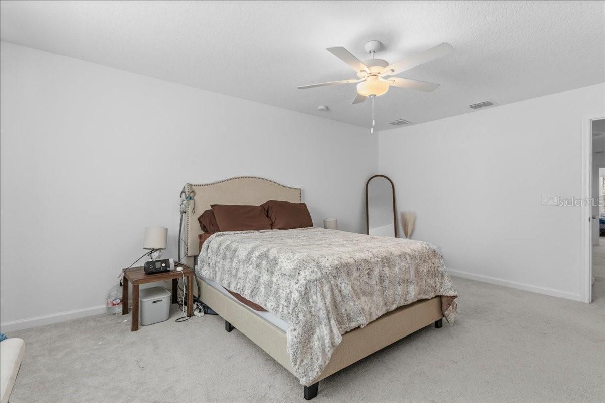 Image 18 of 42 For 12657 7th Place