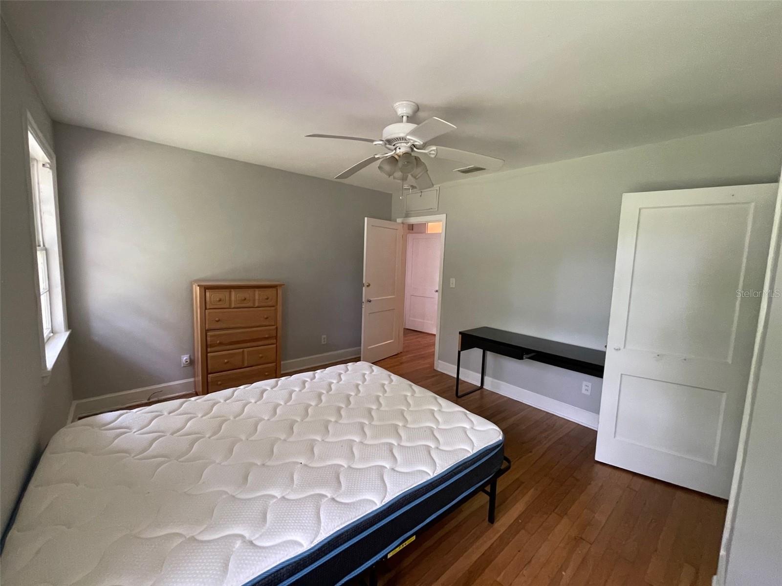 Image 14 of 23 For 1403 9th Avenue