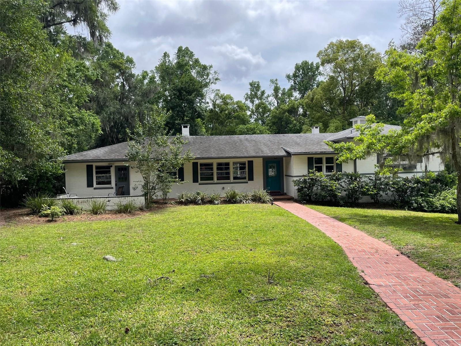 Image 2 of 23 For 1403 9th Avenue