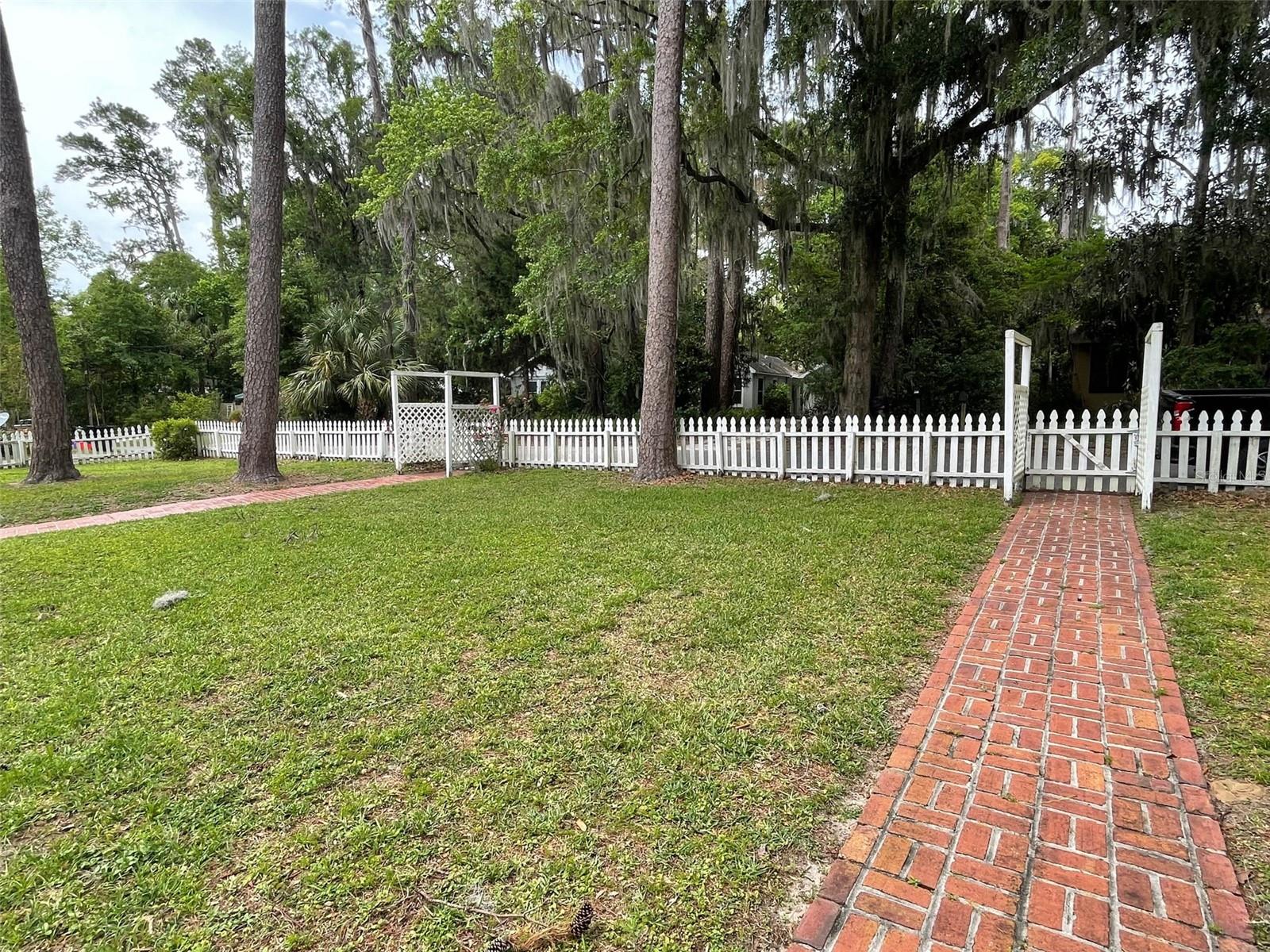 Image 23 of 23 For 1403 9th Avenue