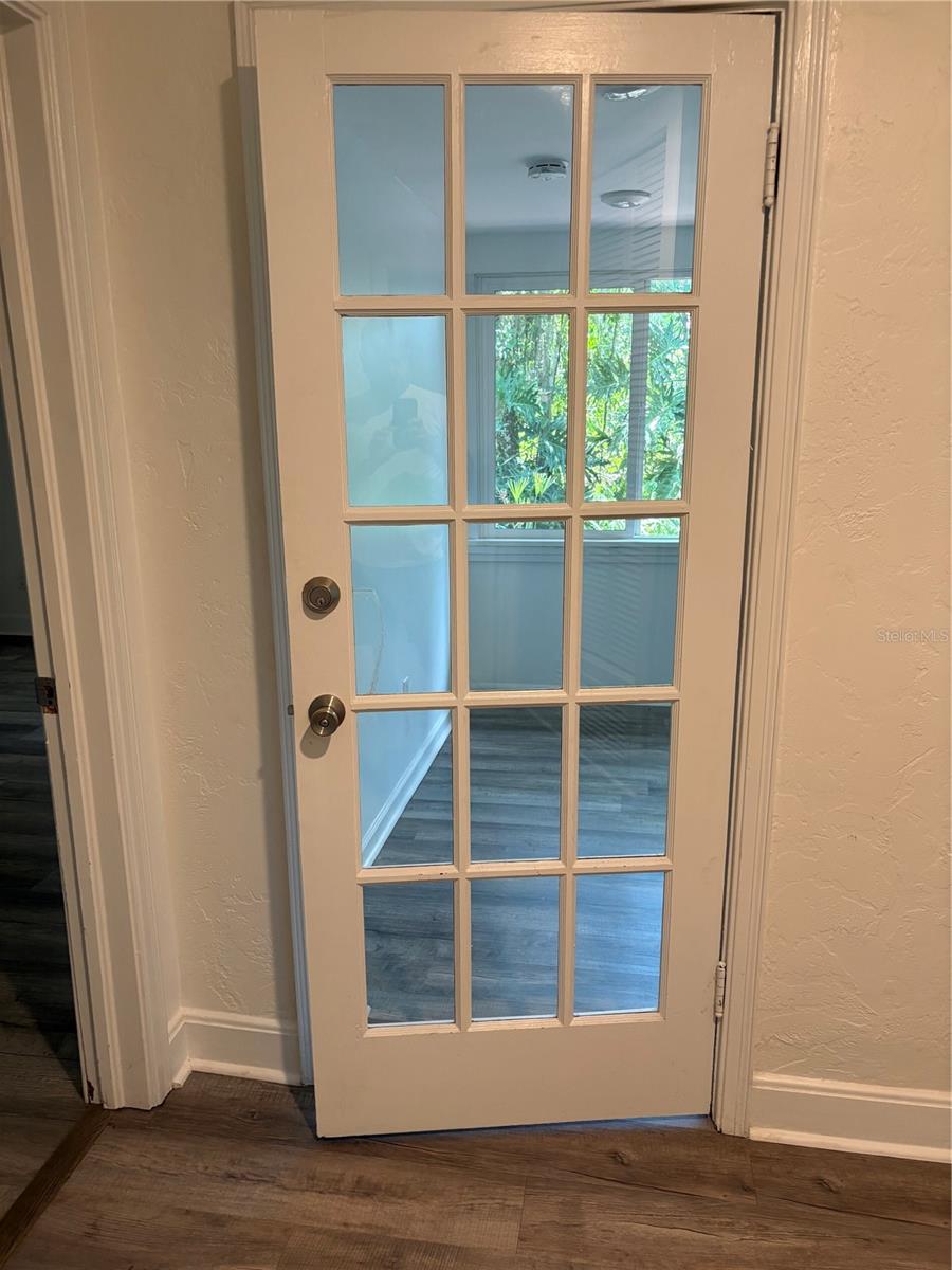 Image 16 of 46 For 706 20th Street