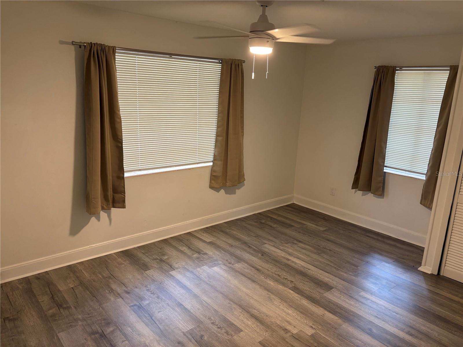 Image 17 of 46 For 706 20th Street