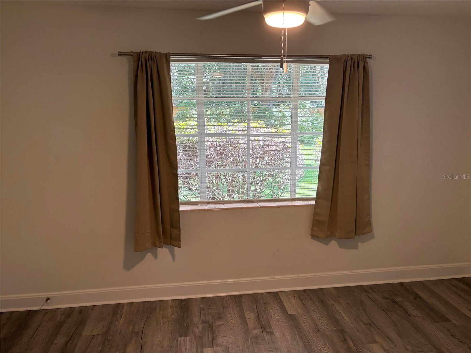 Image 18 of 46 For 706 20th Street