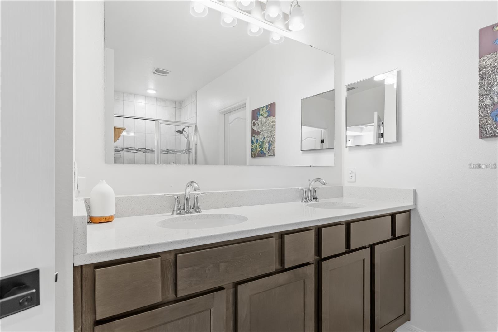 Image 11 of 25 For 893 252nd Drive