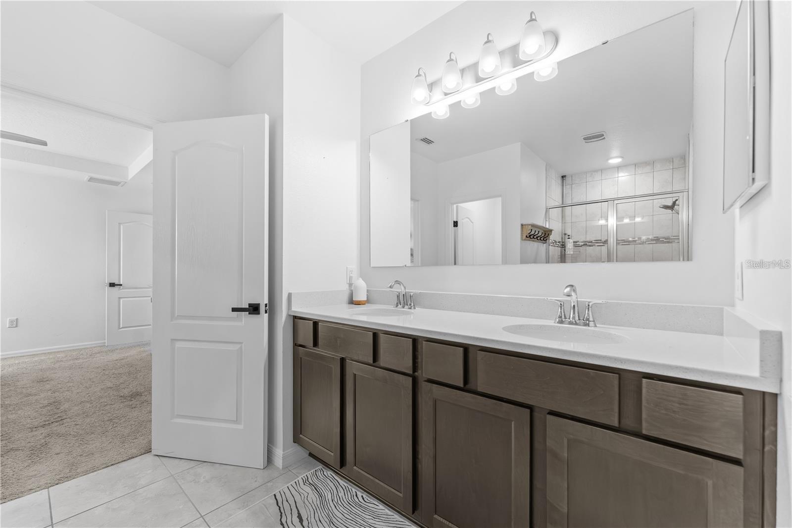 Image 12 of 25 For 893 252nd Drive