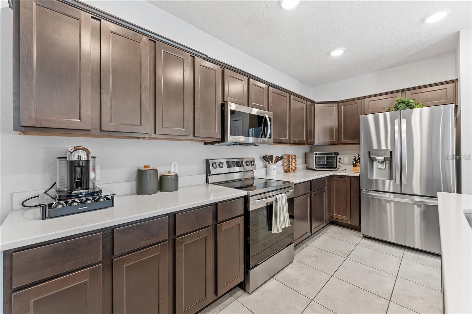 Image 7 of 25 For 893 252nd Drive