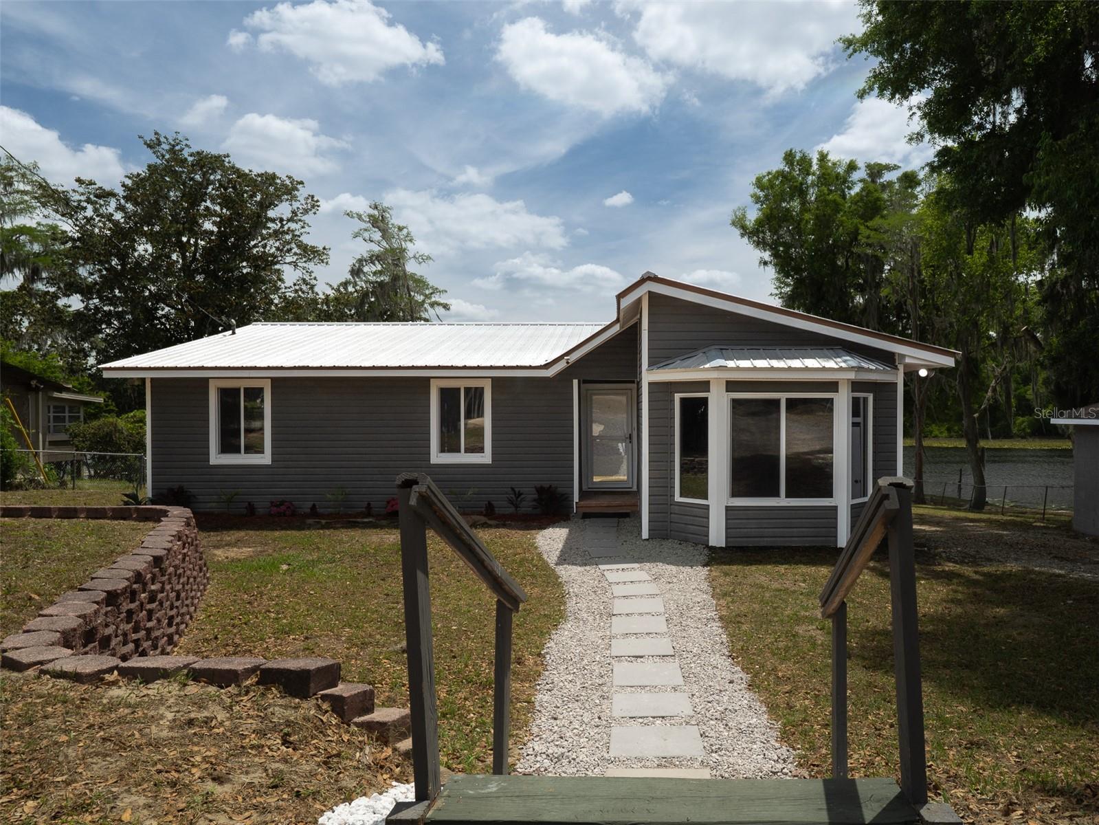 Image 4 of 62 For 8491 Lilly Lake Road