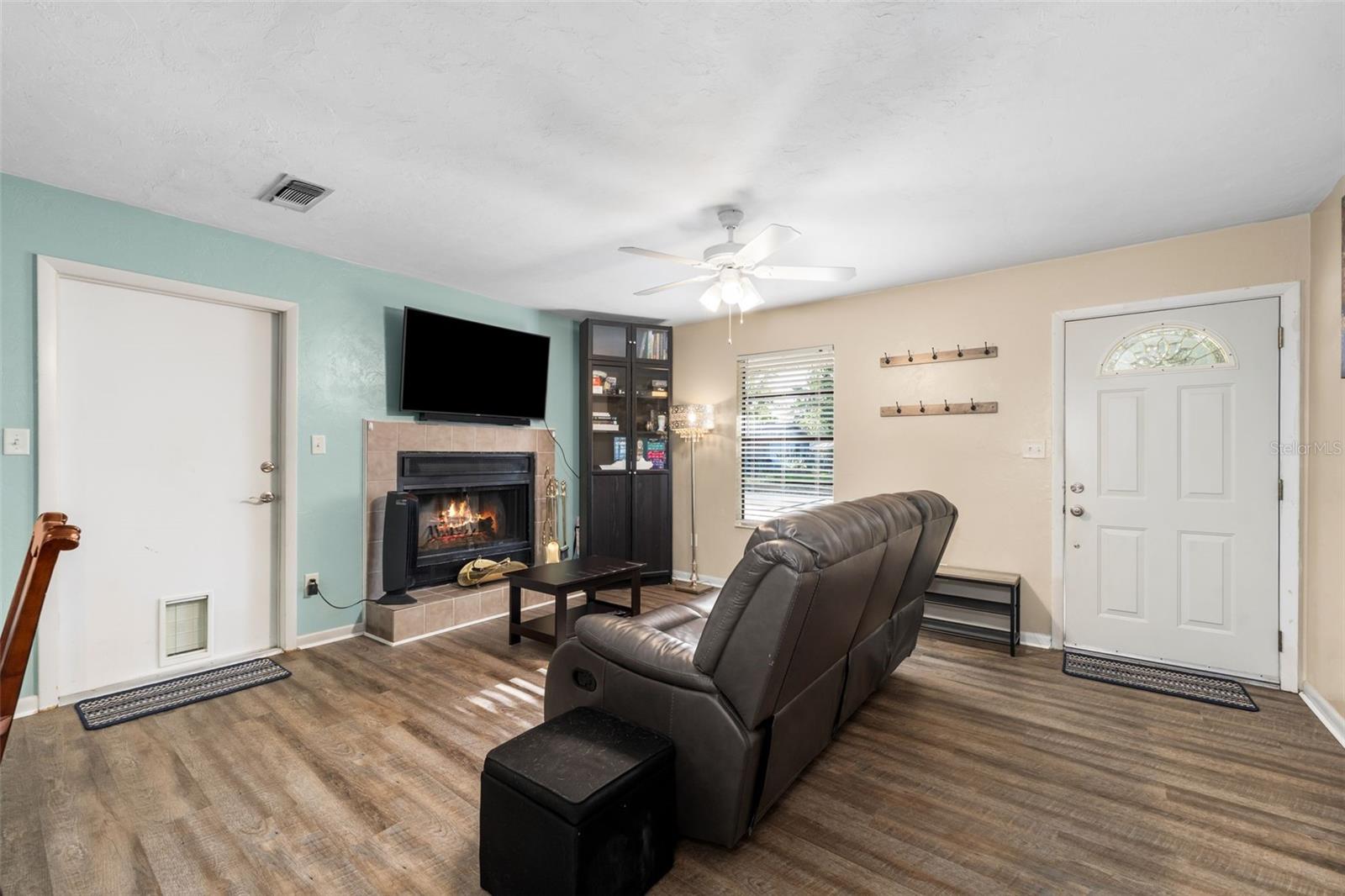 Image 6 of 24 For 6502 27th Terrace