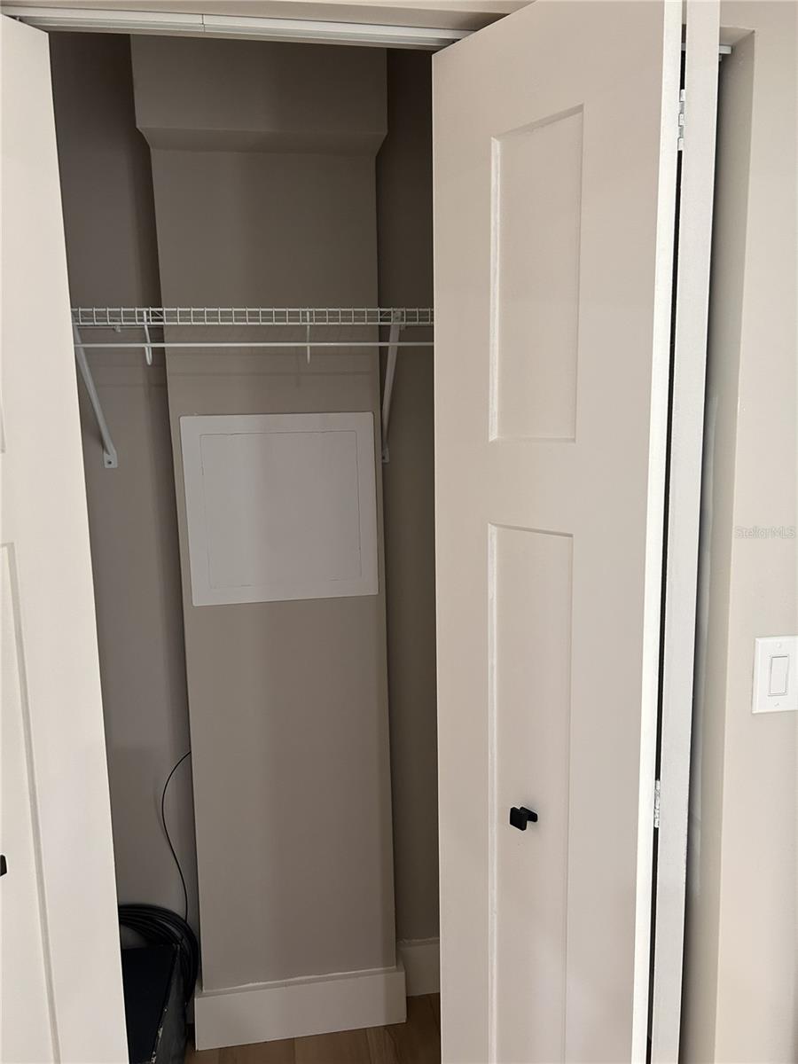 Image 26 of 32 For 12870 103 Terrace