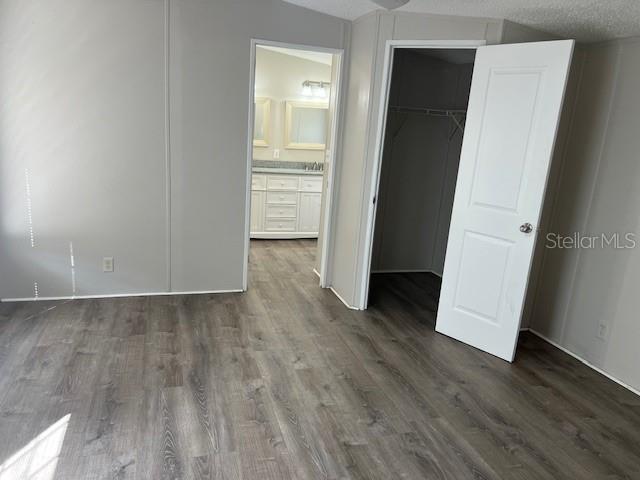 Image 11 of 23 For 65 153 Avenue