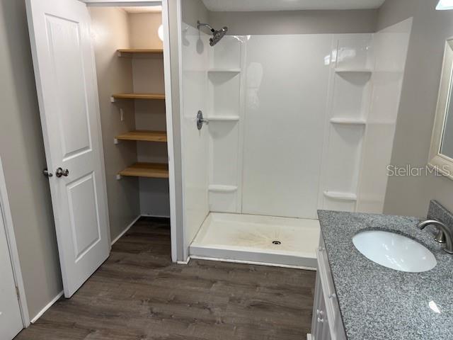 Image 12 of 23 For 65 153 Avenue