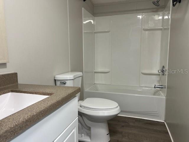 Image 16 of 23 For 65 153 Avenue