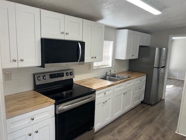 Image 7 of 23 For 65 153 Avenue