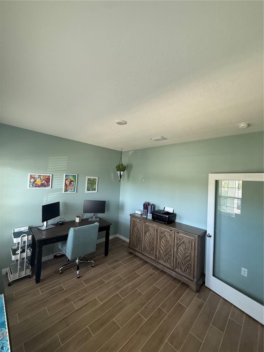 Image 8 of 26 For 13604 14th Place