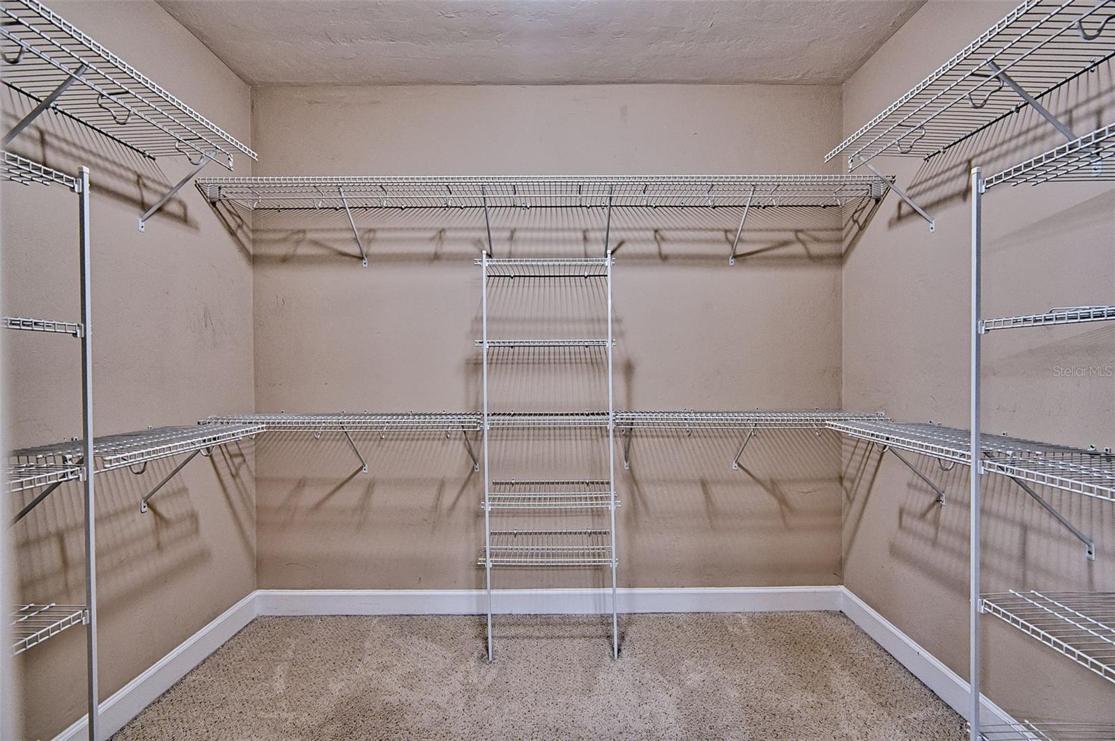 Image 20 of 46 For 7546 90 Drive