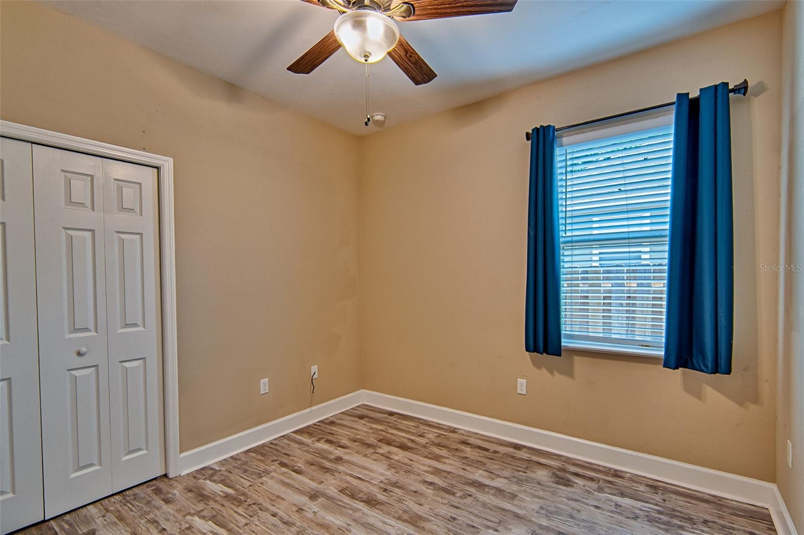 Image 27 of 46 For 7546 90 Drive