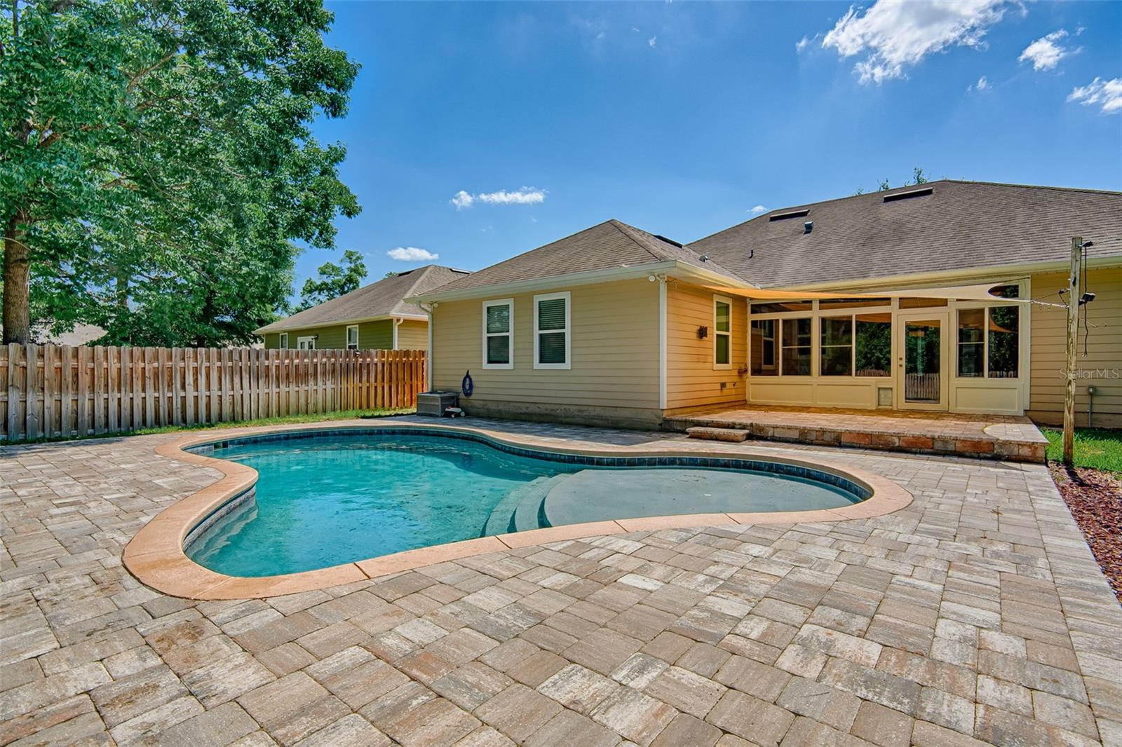 Image 38 of 46 For 7546 90 Drive