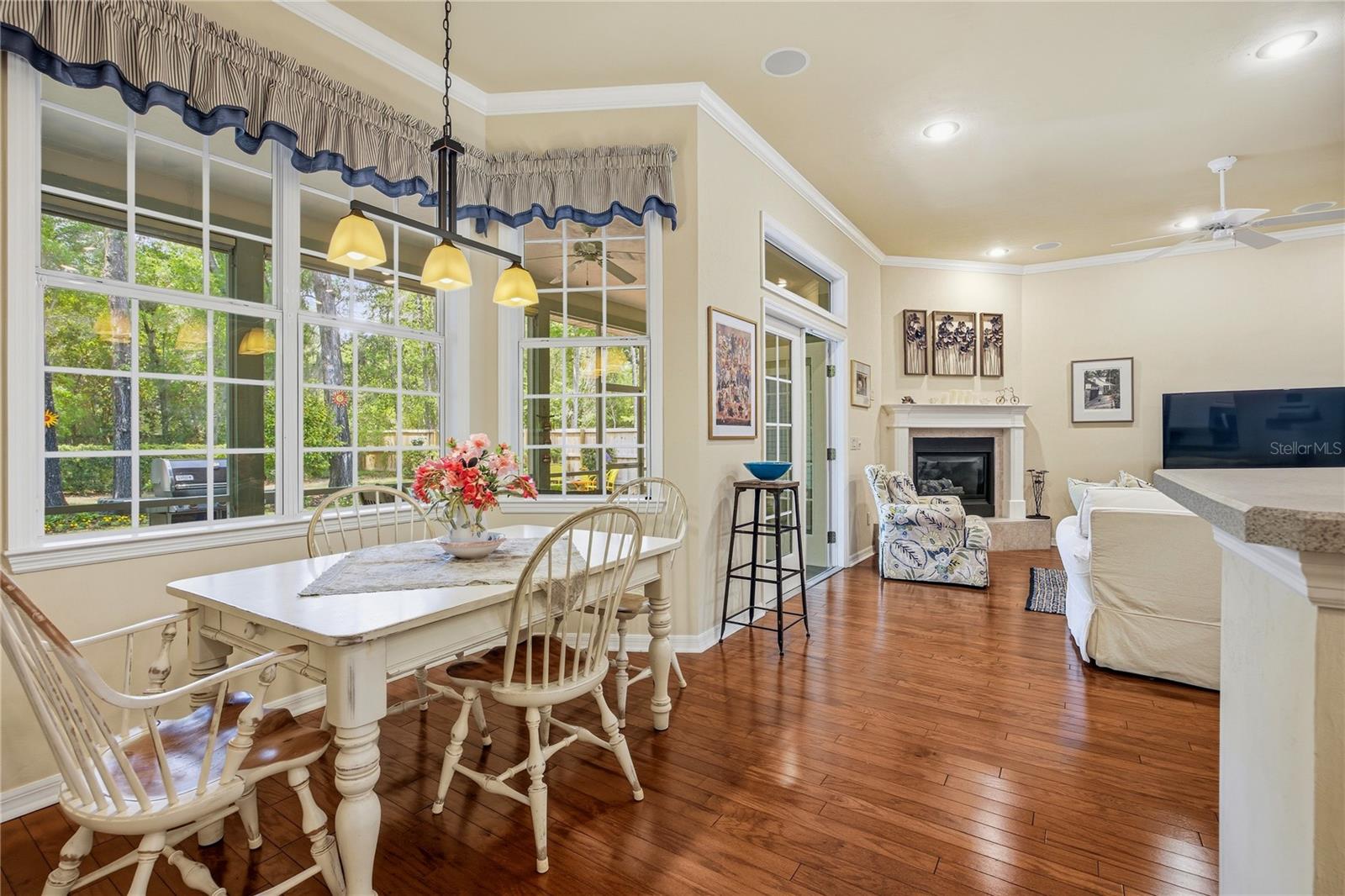 Image 15 of 62 For 6448 90 Street