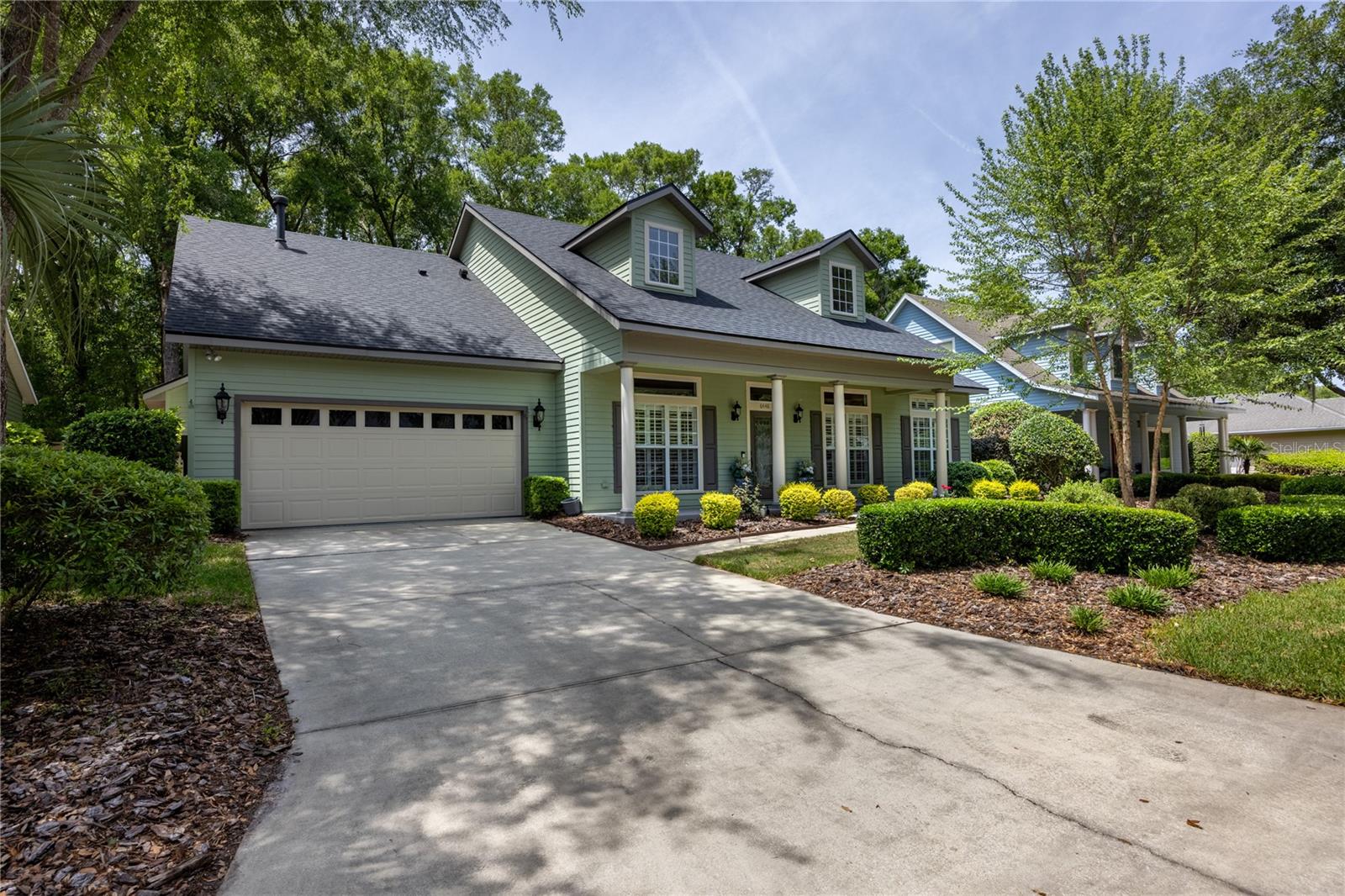 Image 2 of 62 For 6448 90 Street