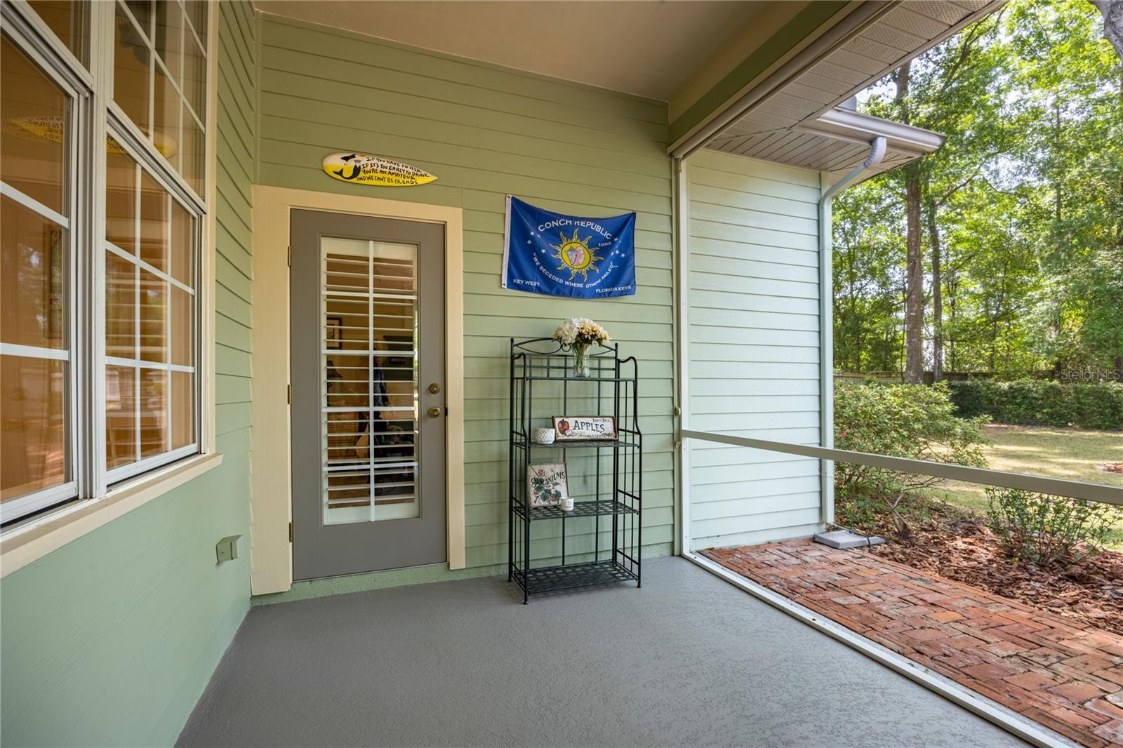 Image 36 of 62 For 6448 90 Street