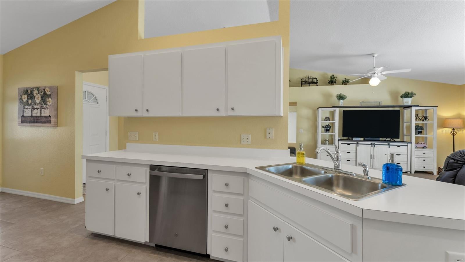 Image 19 of 48 For 3118 Filly Lane