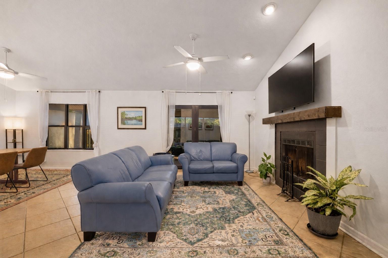 Image 4 of 16 For 3953 7th Place