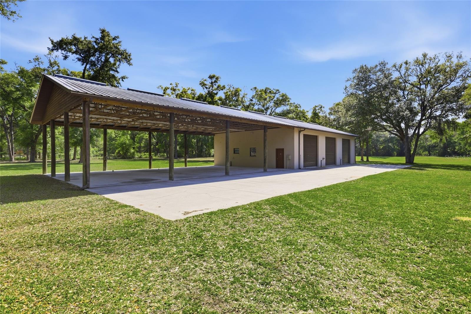 Image 13 of 85 For 818 783 Street