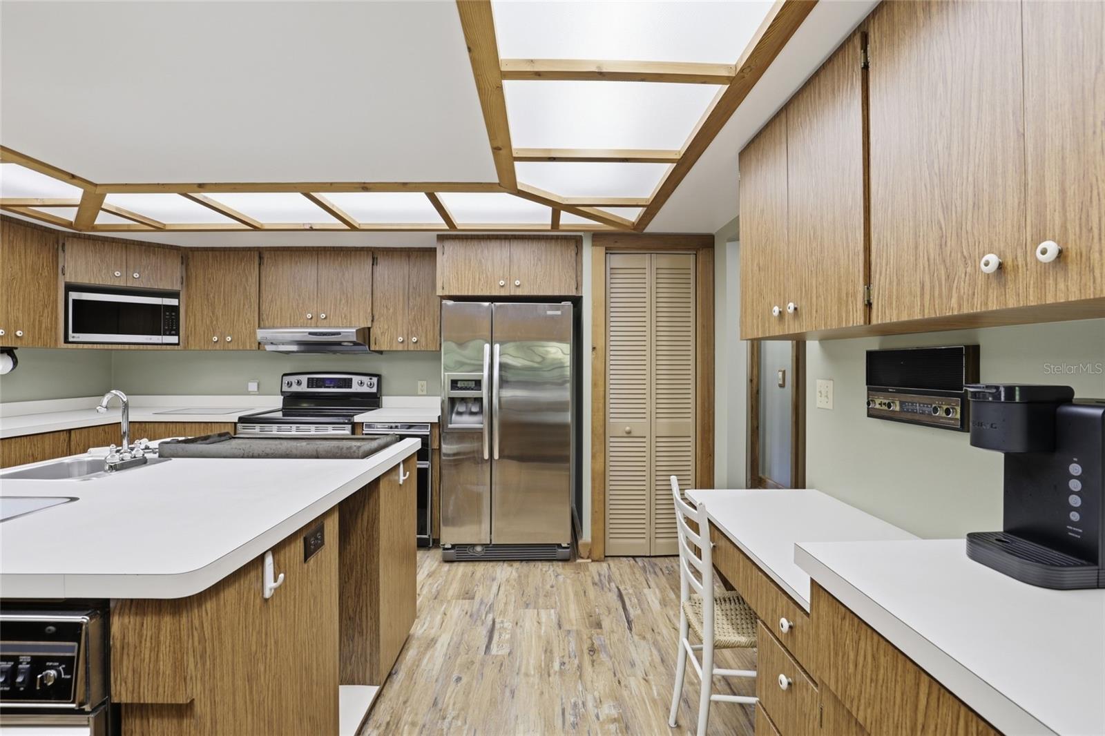 Image 43 of 85 For 818 783 Street