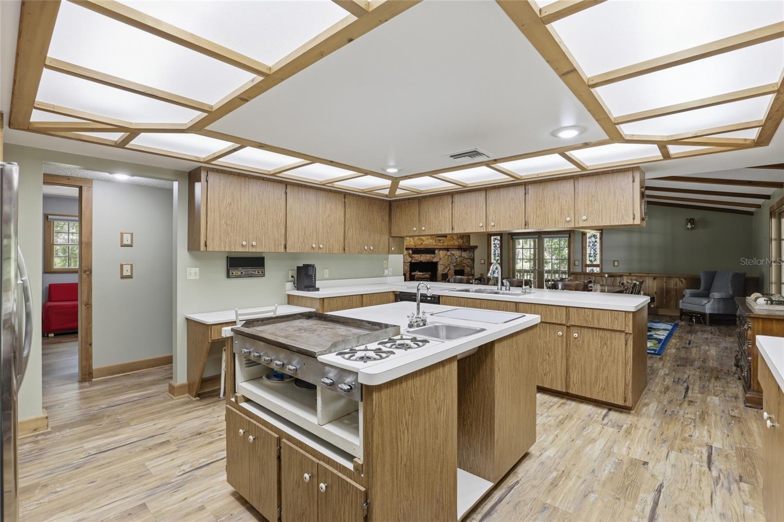 Image 45 of 85 For 818 783 Street