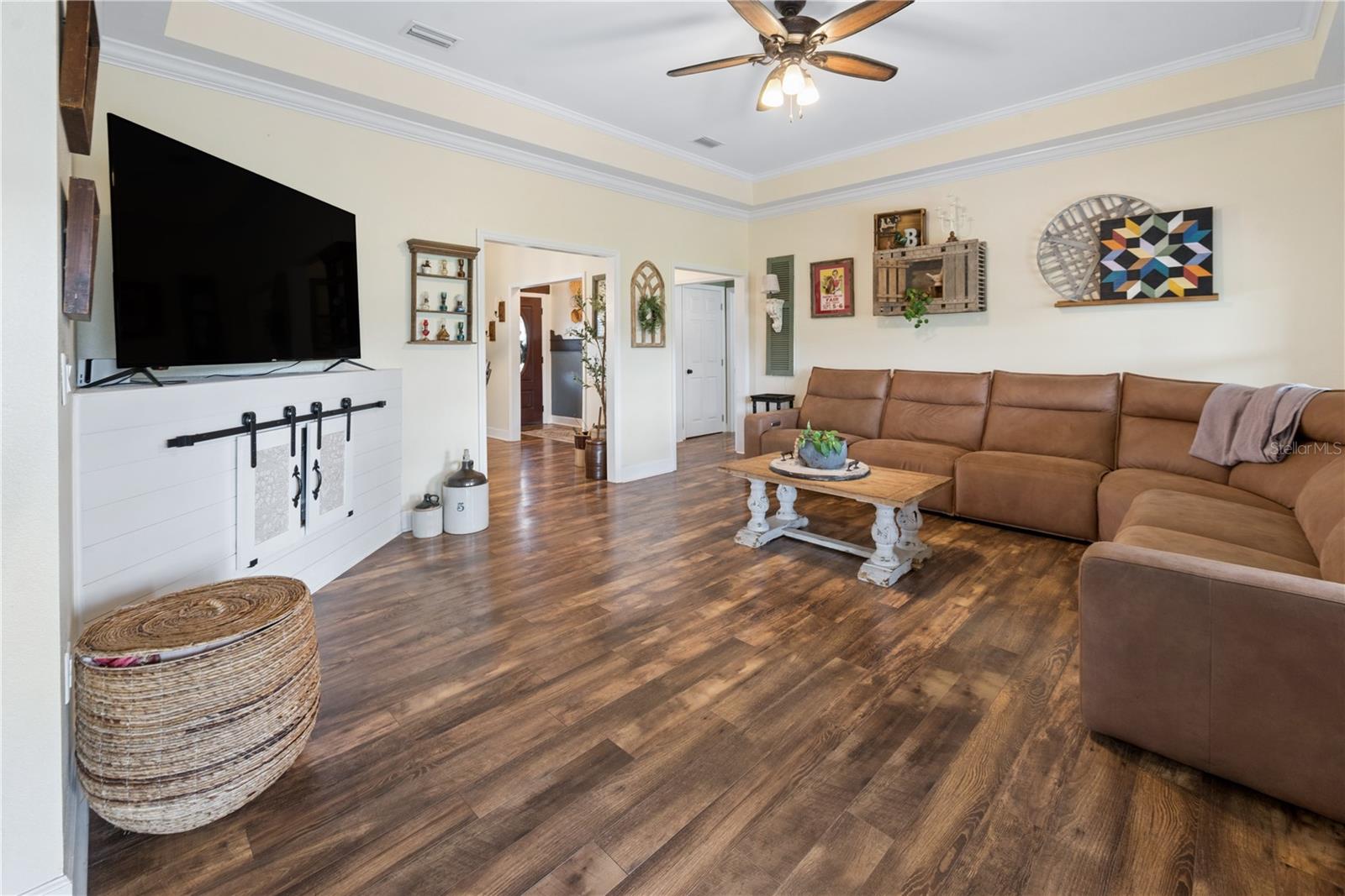 Image 12 of 54 For 11311 74th Court