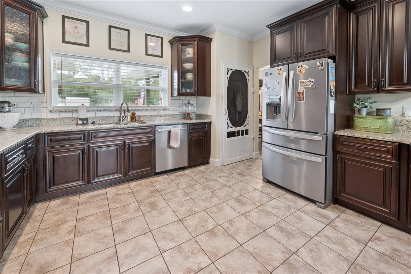 Image 17 of 54 For 11311 74th Court