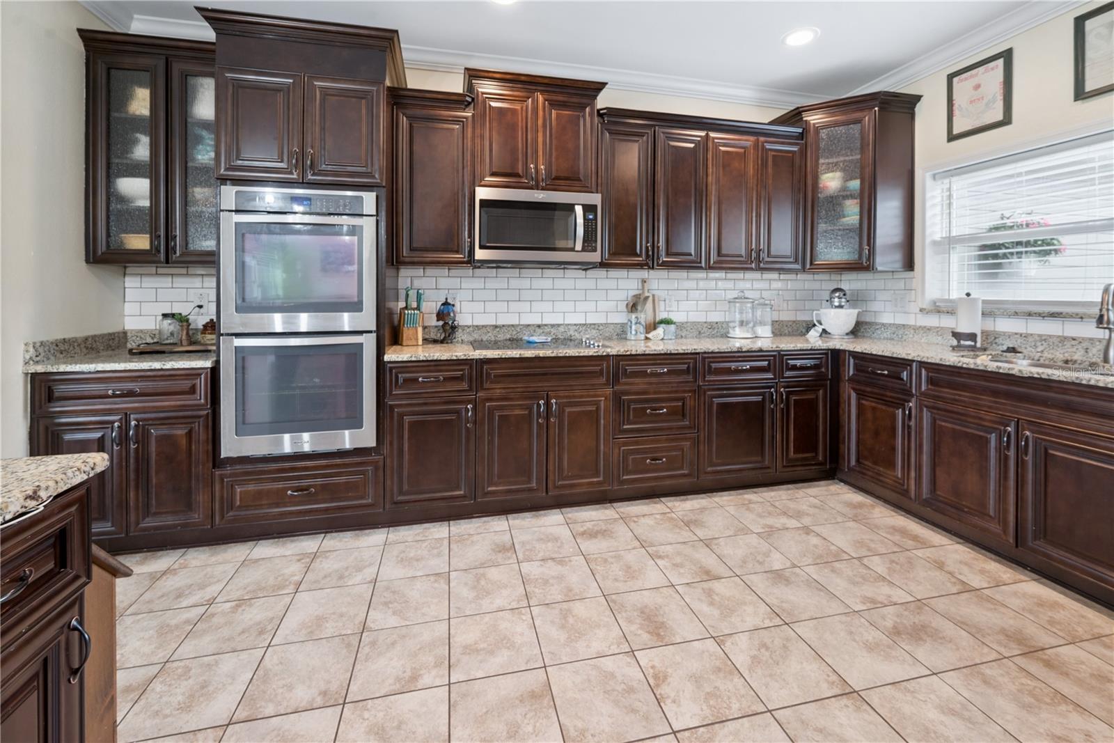 Image 19 of 54 For 11311 74th Court