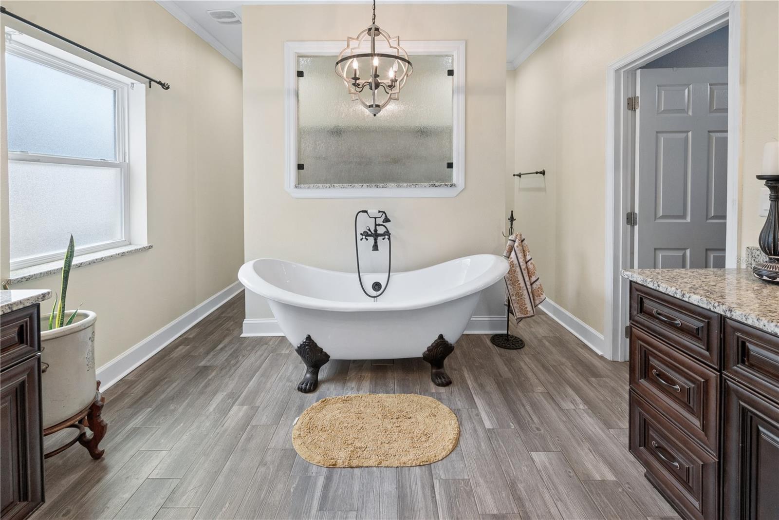 Image 27 of 54 For 11311 74th Court